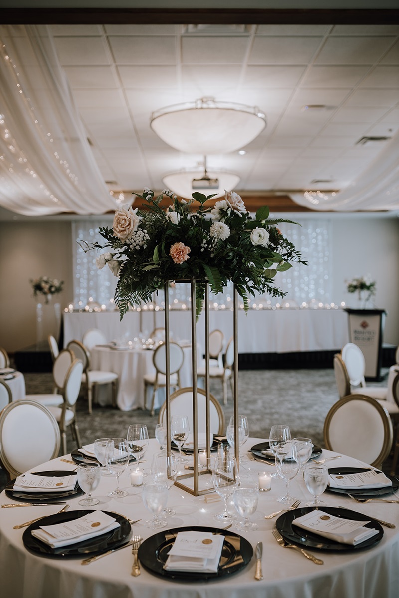 Wedding table setting